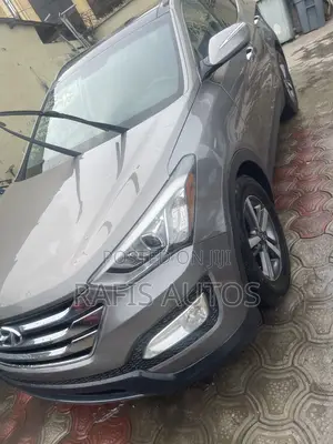 Hyundai Santa Fe SE AWD 2016 Brown