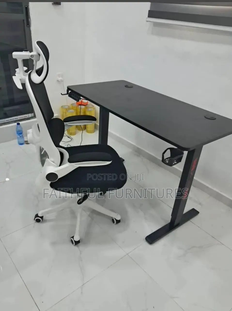 Office Chair With Computer Table