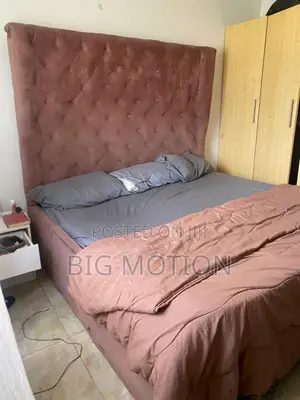 6x6 Mattress and Bedframe