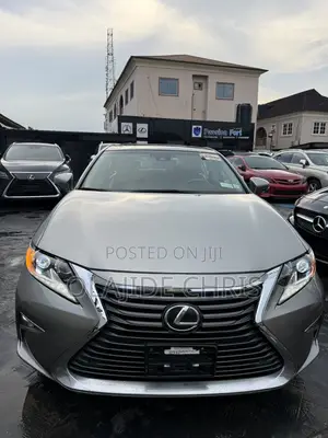 Lexus ES 2016 Gray