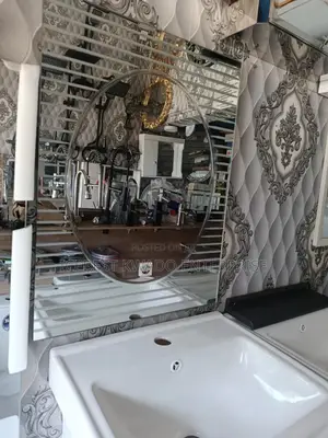 Plen Mirror