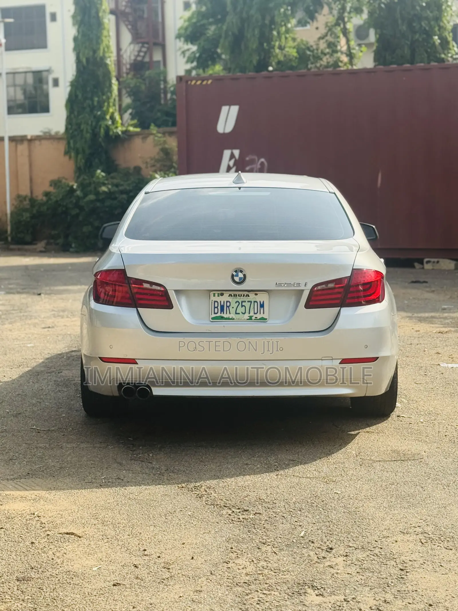 BMW 528i 2011 Silver