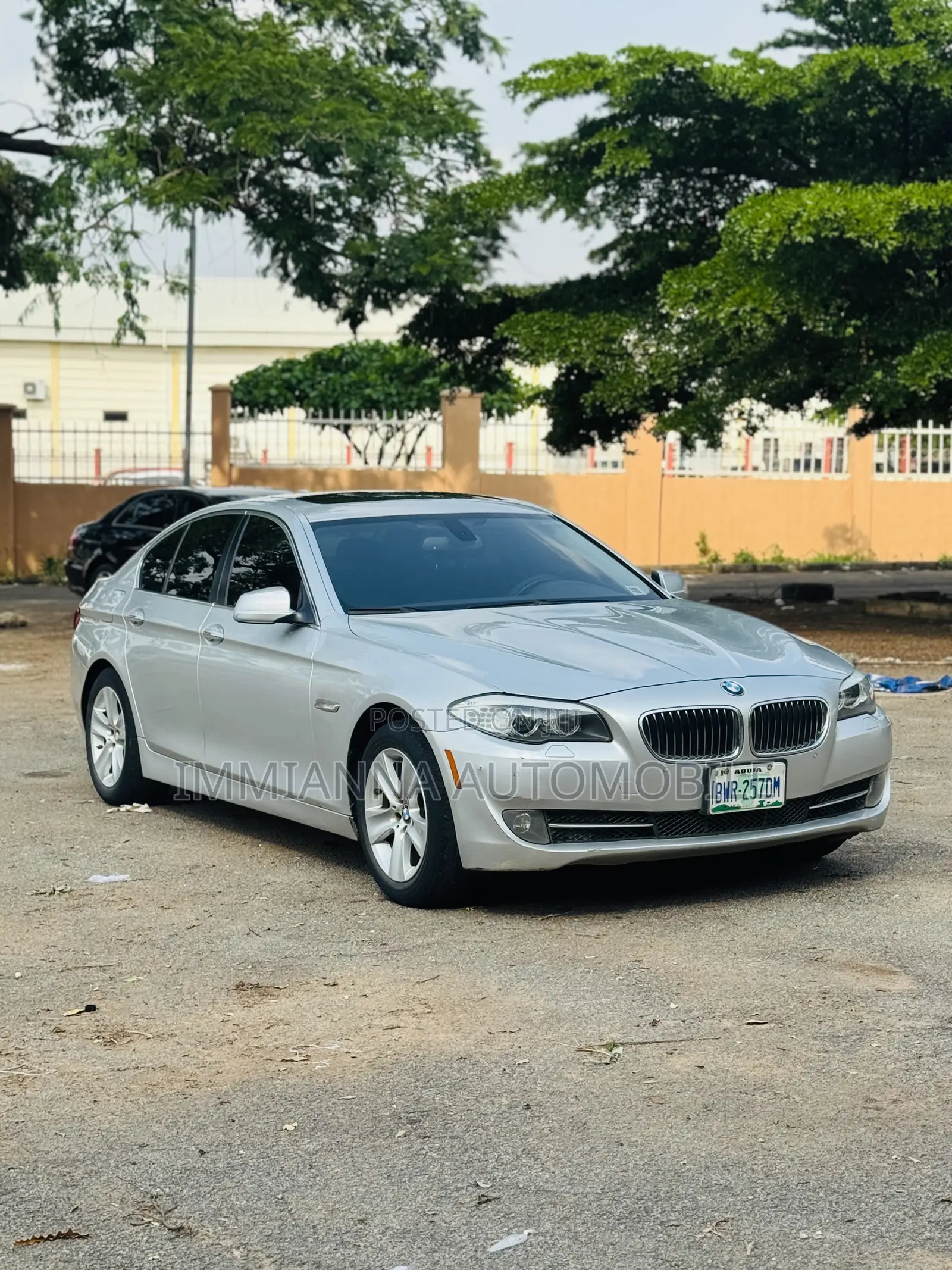 BMW 528i 2011 Silver