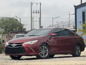 Toyota Camry SE 4dr Sedan (2.5L 4cyl 6A) 2016 Burgundy