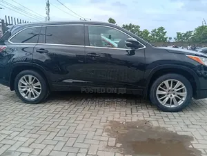 Toyota Highlander 2014 Black