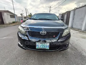 Toyota Corolla 2009 Black