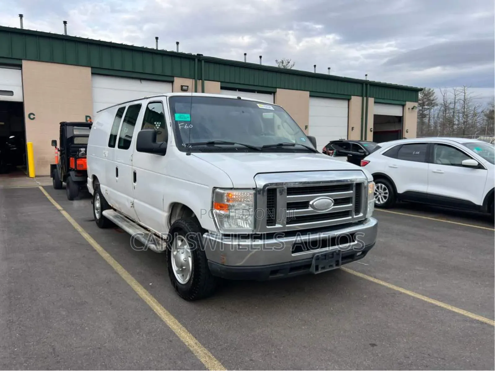 Ford E350 2014 White