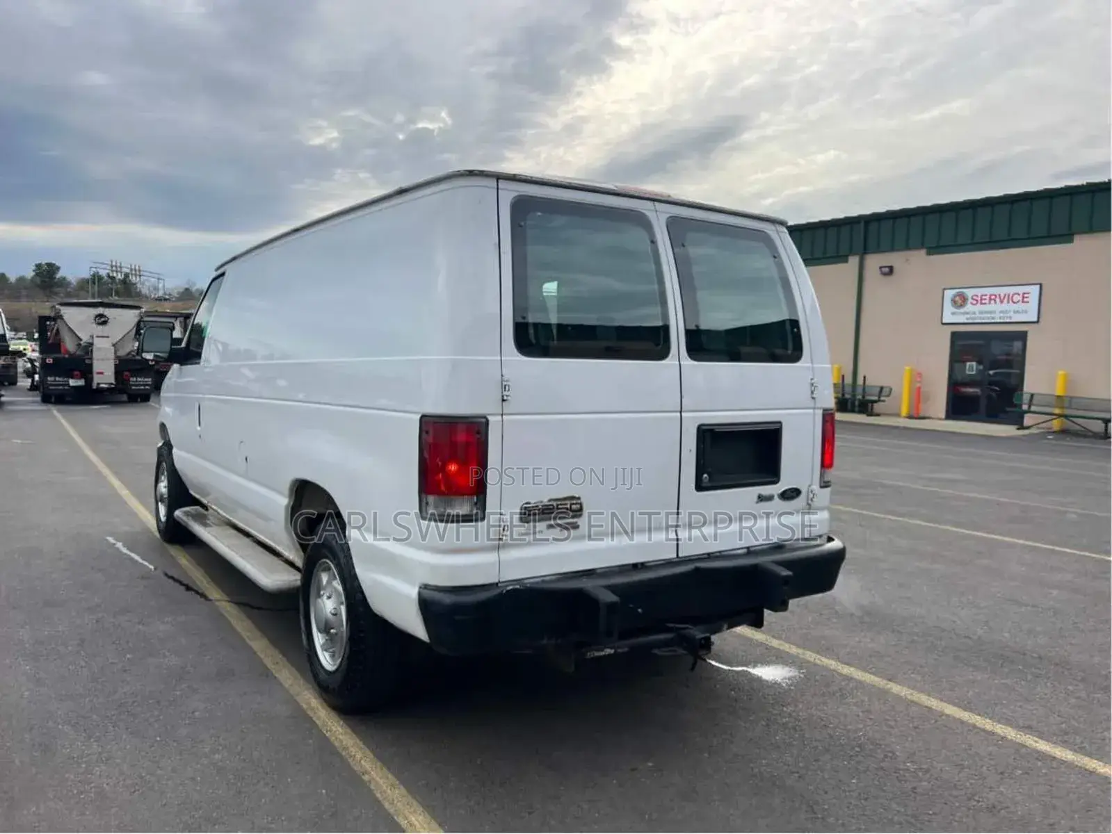 Ford E350 2014 White