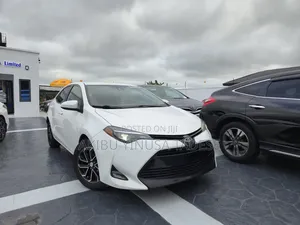 Toyota Corolla 2017 White