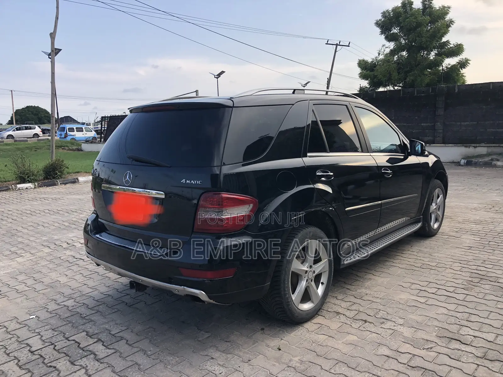 Mercedes-Benz M Class 2010 Black