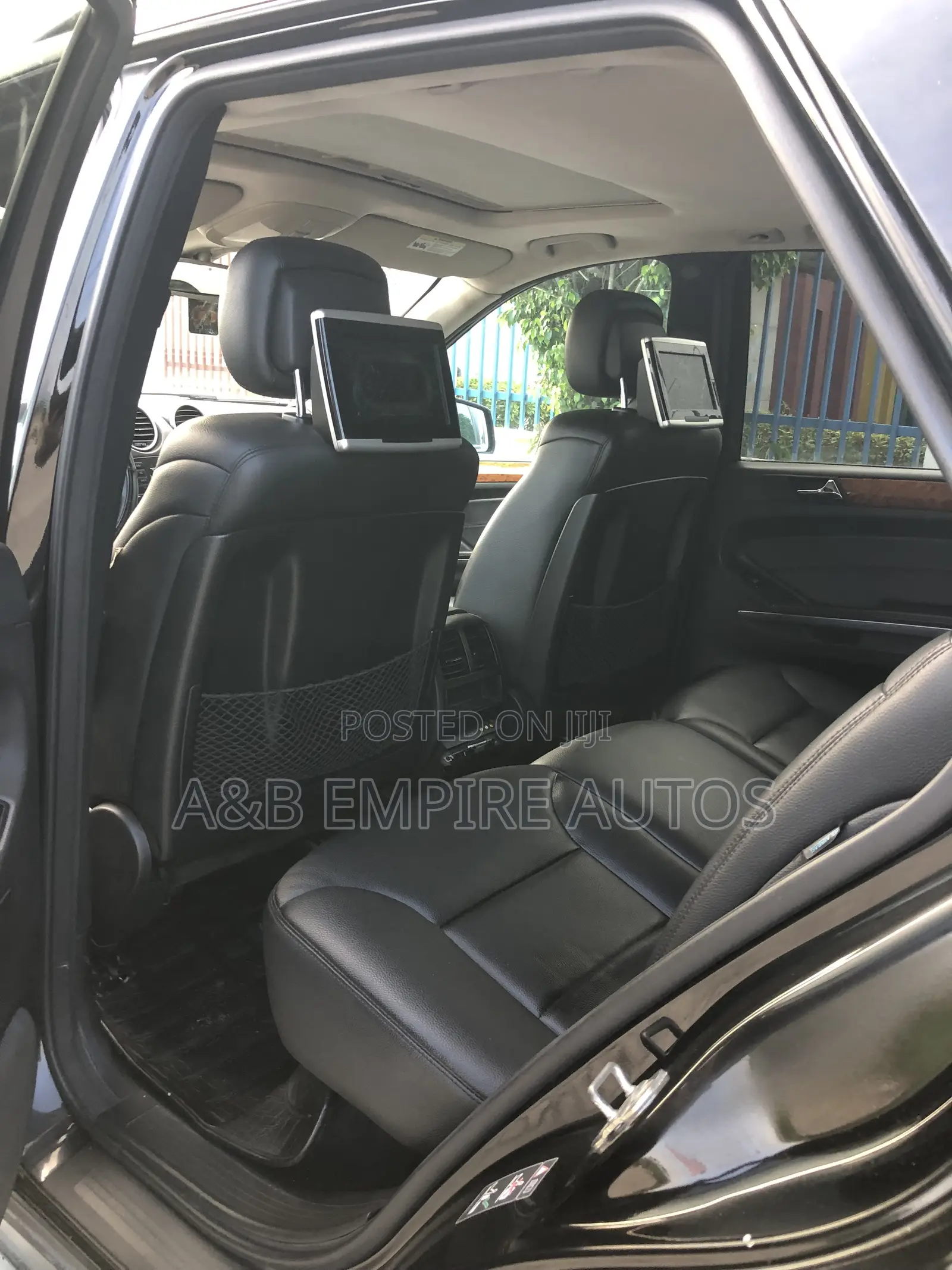 Mercedes-Benz M Class 2010 Black