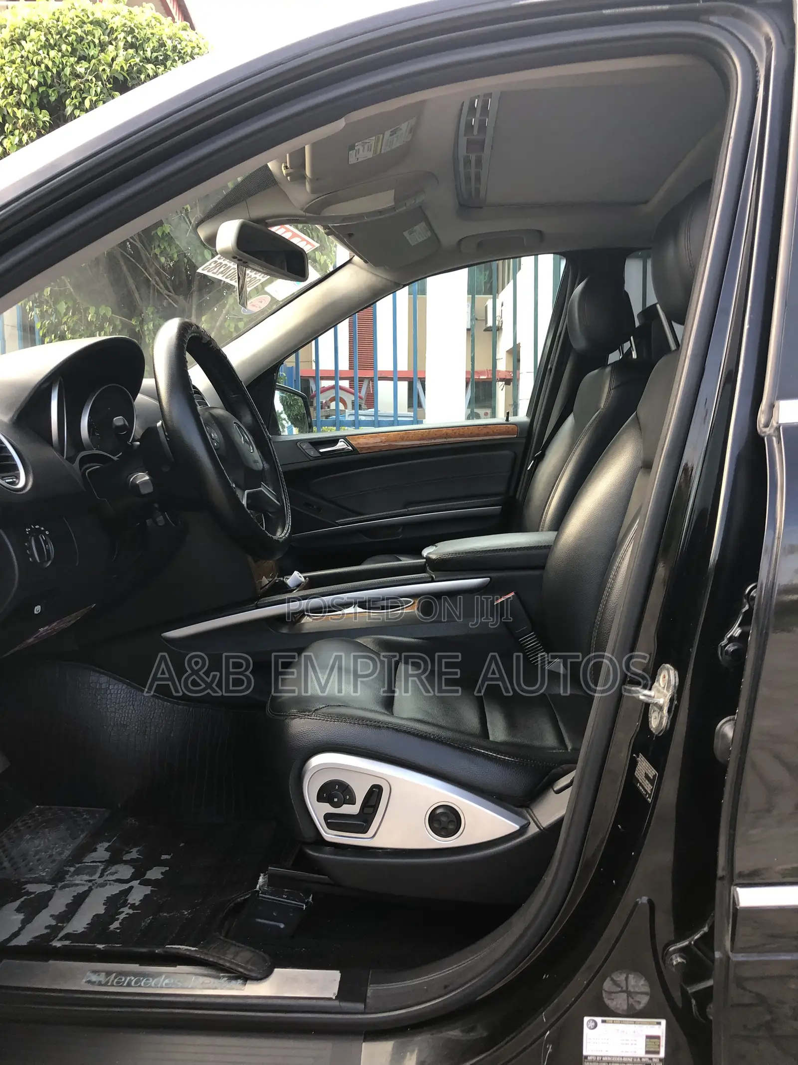 Mercedes-Benz M Class 2010 Black