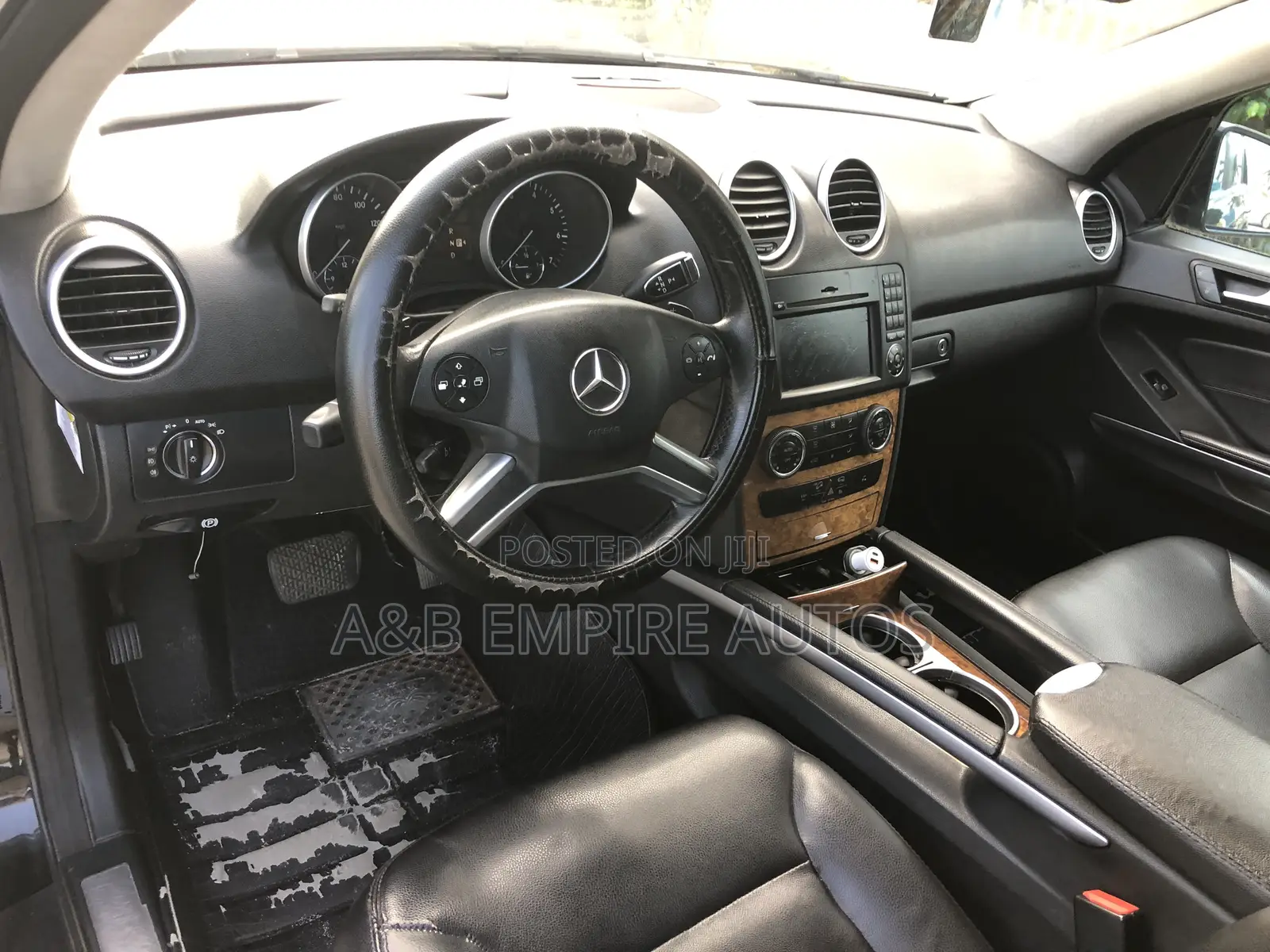 Mercedes-Benz M Class 2010 Black