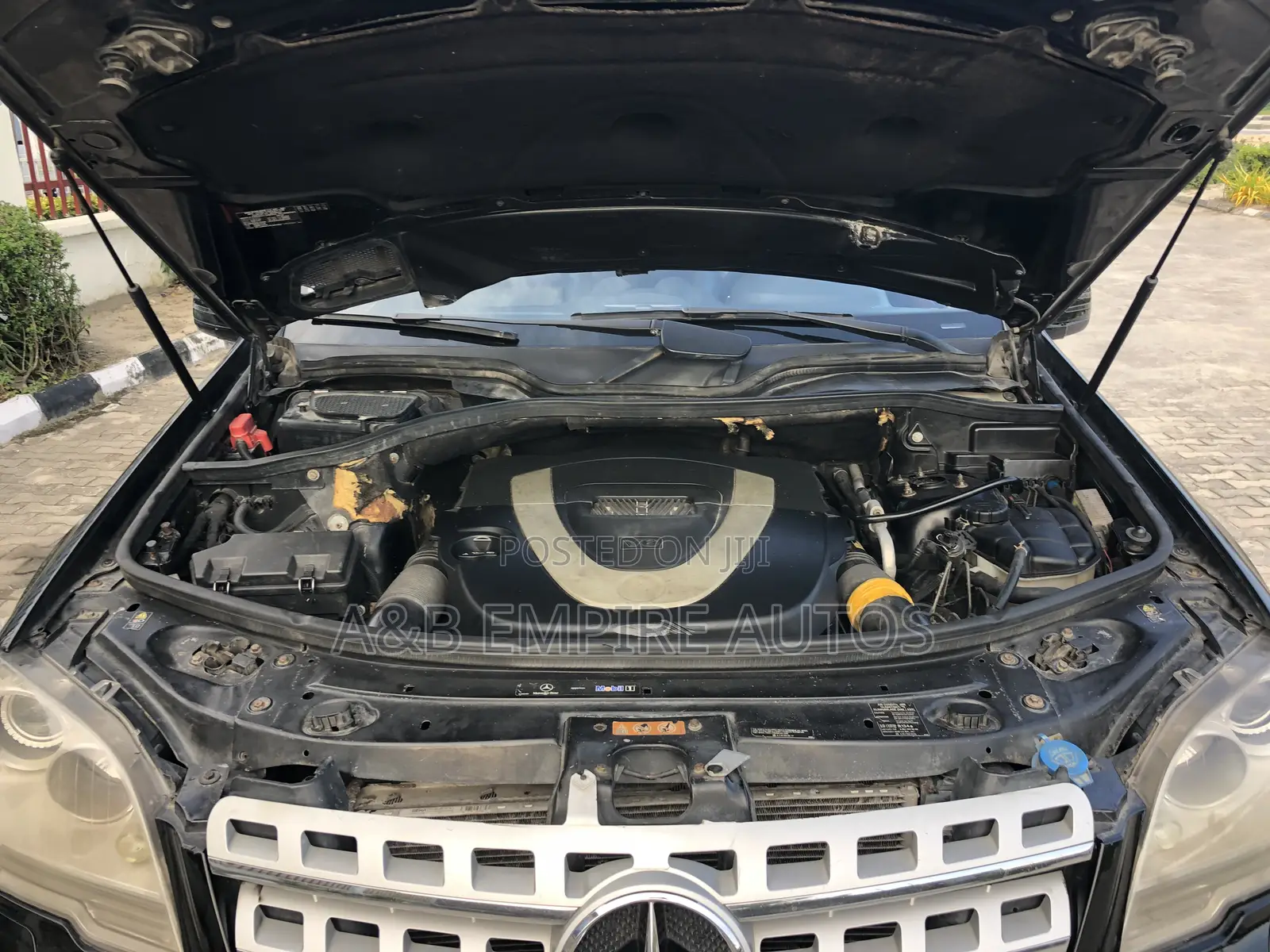 Mercedes-Benz M Class 2010 Black