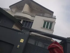 7bdrm Duplex in Omole Phase 1 for rent