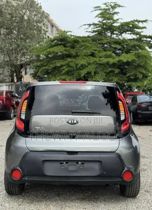 Kia Soul Hatchback 2016 Gray