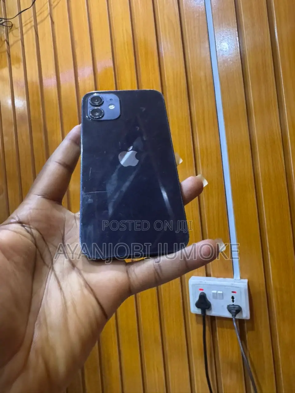 Apple iPhone 12 64 GB Black