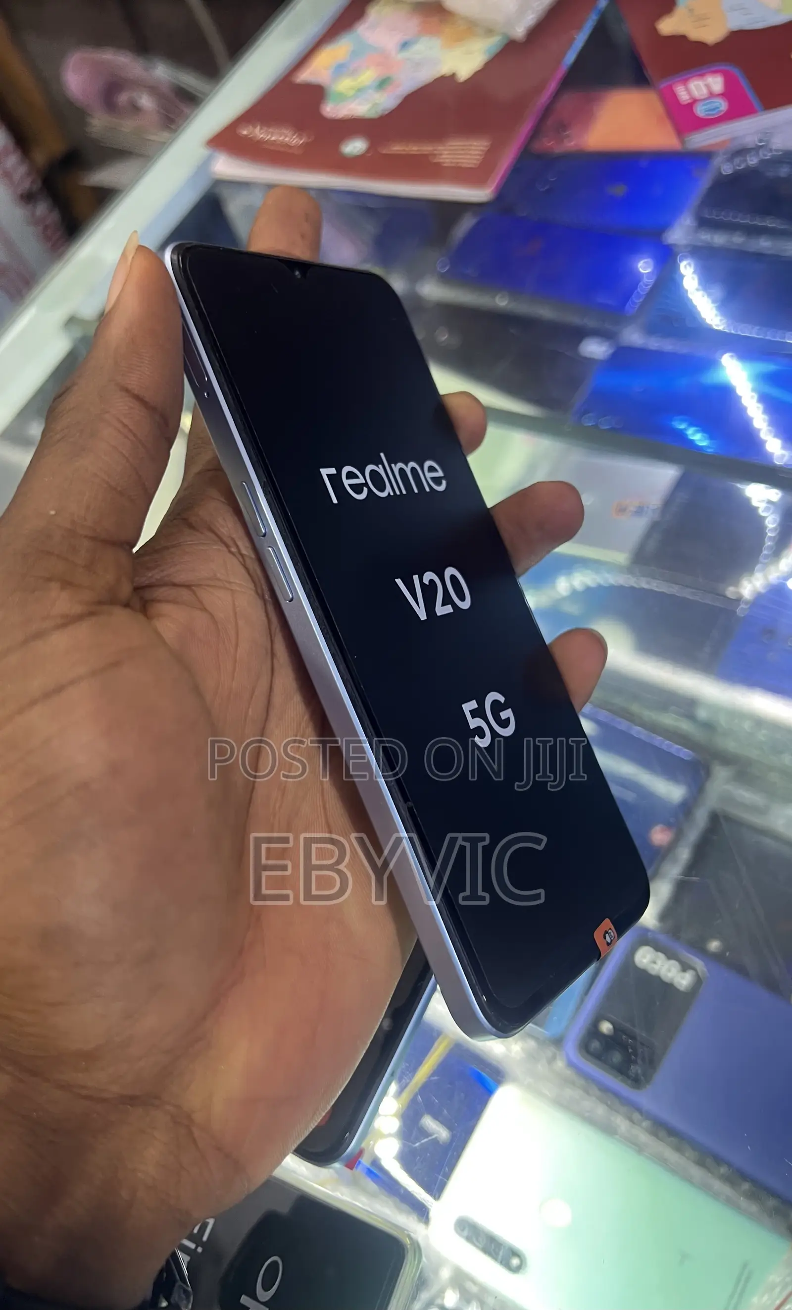 Realme V20 128 GB