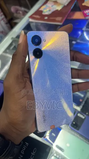 Realme V20 128 GB