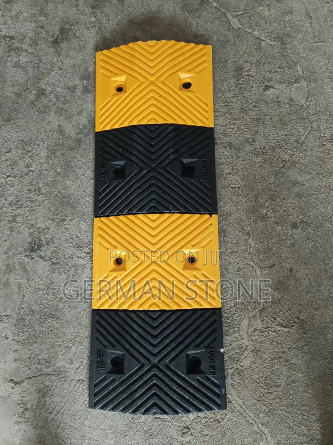 Rubber Speed Bump or Speed Breaker
