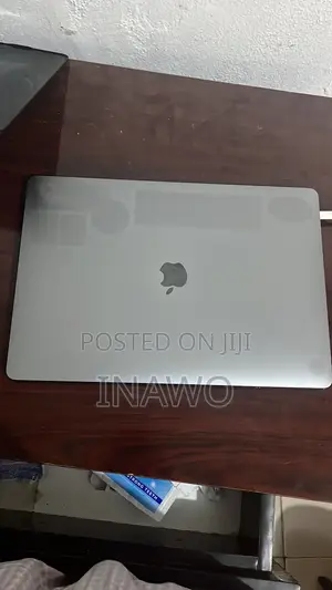 Laptop Apple MacBook Pro 2019 16GB Intel Core i9 SSD 512GB