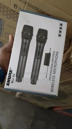 Rechargeable Shure Universal Microphone