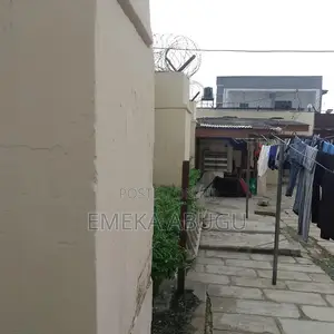 5bdrm Duplex in Bodija for sale