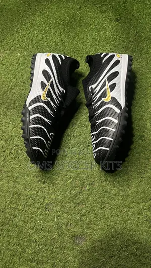 Nike Tm Canvas Boot Stripes (42 45)