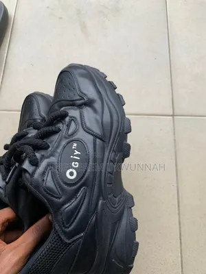 Black Sneakers