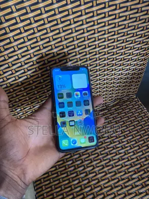 Apple iPhone X 64 GB Black