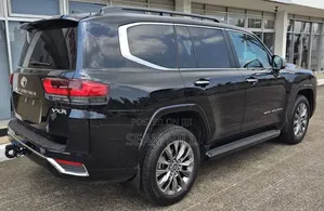 New Toyota Land Cruiser 2025 Black