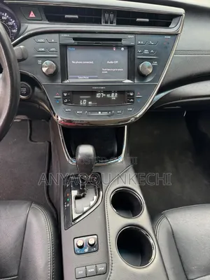 Toyota Avalon 2016