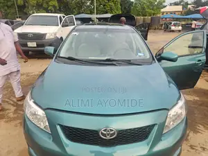 Toyota Corolla 2010 Blue