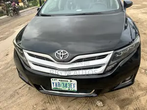 Toyota Venza Limited 2010 Black