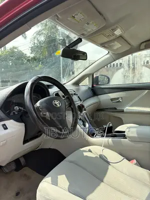 Toyota Venza AWD 2010 Red