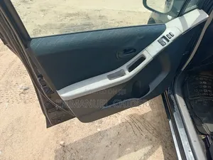 Toyota Yaris 1.5 Liftback 2008 Black