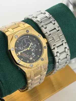 Non Tarnish Wrist Watch for Men
