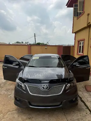 Toyota Camry 2008 Gray