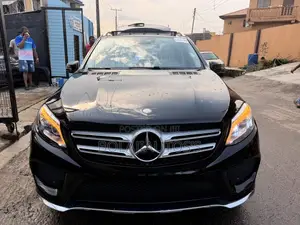 Mercedes-Benz GLE-Class 2016 Black