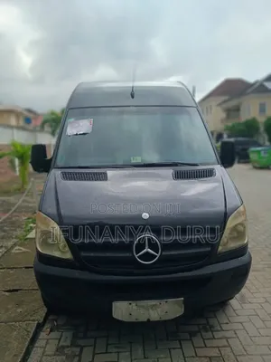 Mercedes-Benz Sprinter 2011 Black