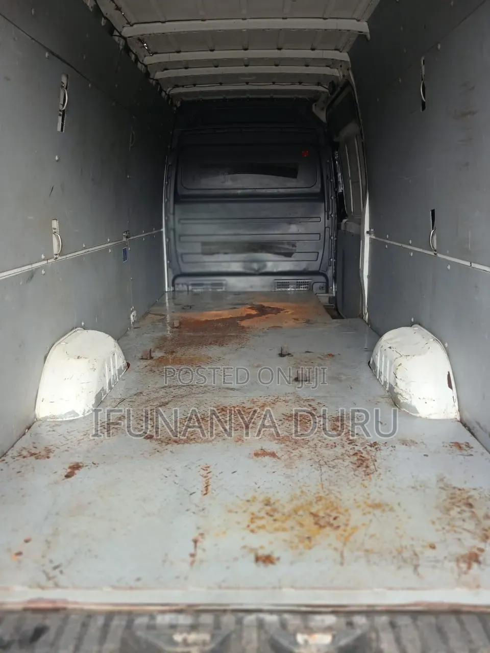 Mercedes-Benz Sprinter 2011 Black