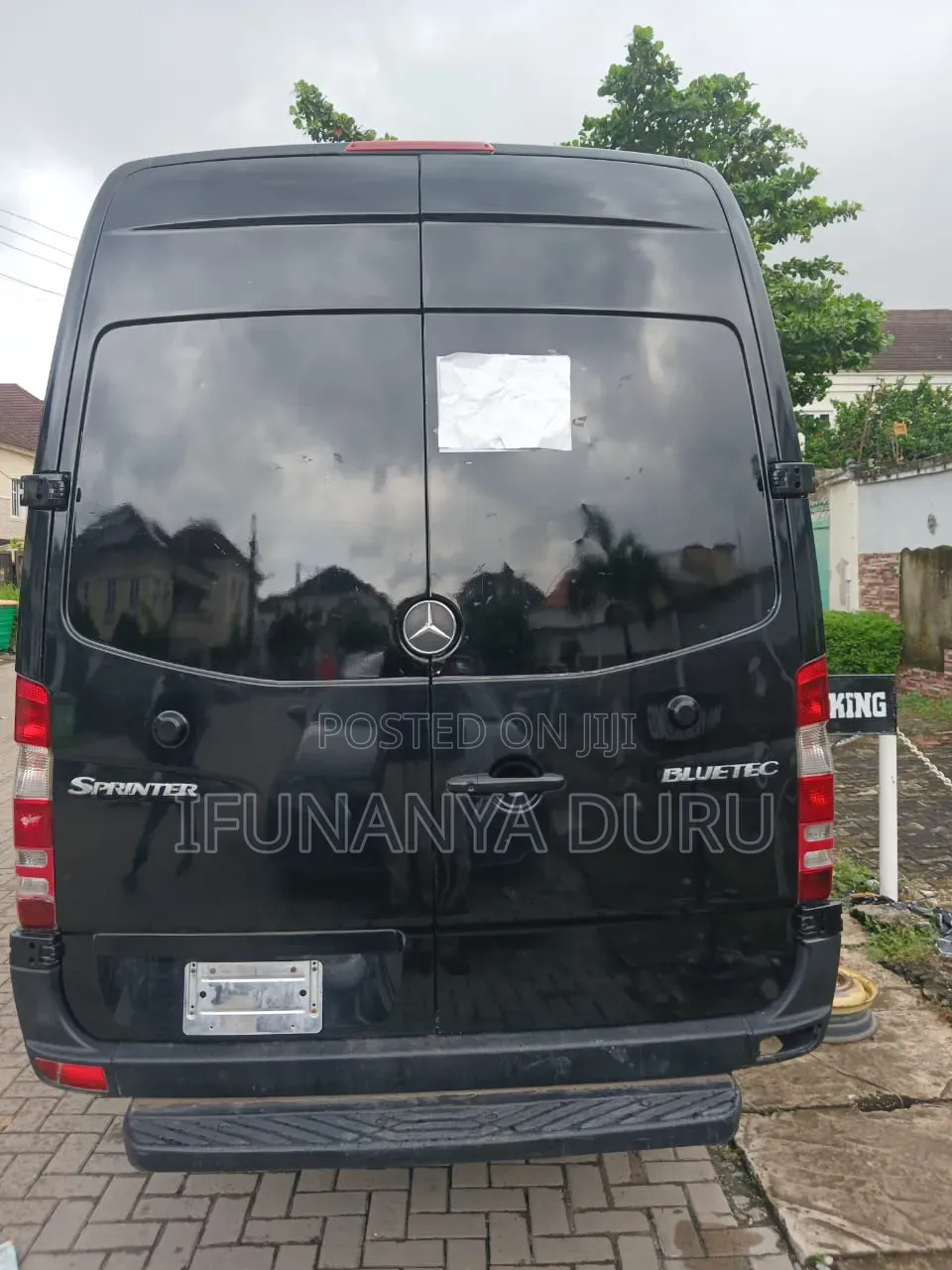 Mercedes-Benz Sprinter 2011 Black