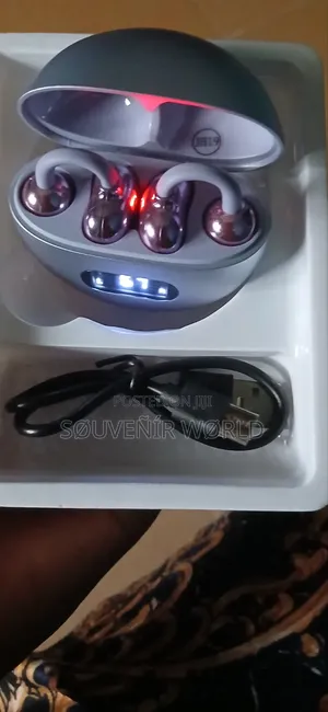 Wireless Bluetooth Earbuds With Digital Display Charging Case