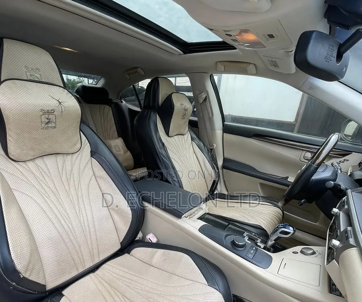 Lexus ES 2015 White