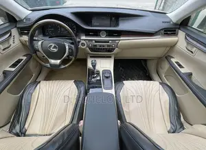 Lexus ES 2015 White