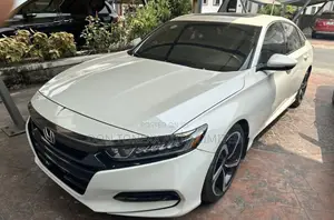 Honda Accord Sport (2.0L 4cyl Turbo 6M) 2019 White