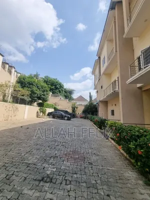 4bdrm Duplex in Maitama for rent