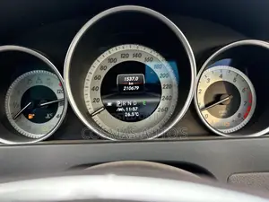 Mercedes-Benz C300 2013 Blue