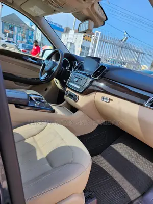 Mercedes-Benz GLE-Class GLE 350 2018 Blue