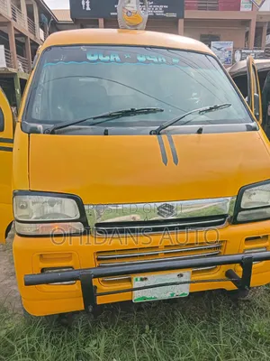 Suzuki Every 2010 Yellow